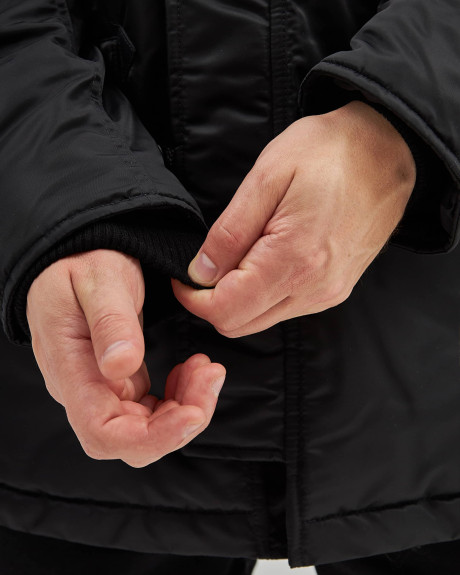 Аляска N-3B чорна з нашивками 831 БрТА