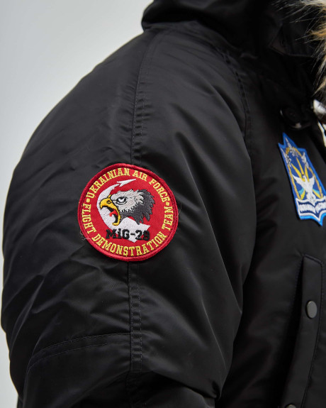 Аляска N-3B чорна з нашивками «Українські Соколи» Аляска N-3B чорна з нашивками «Українські Соколи»