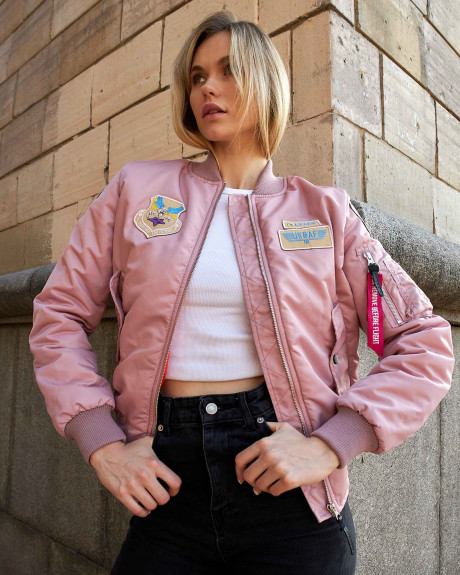 Бомбер MA-1 пудровий жіночий з нашивками