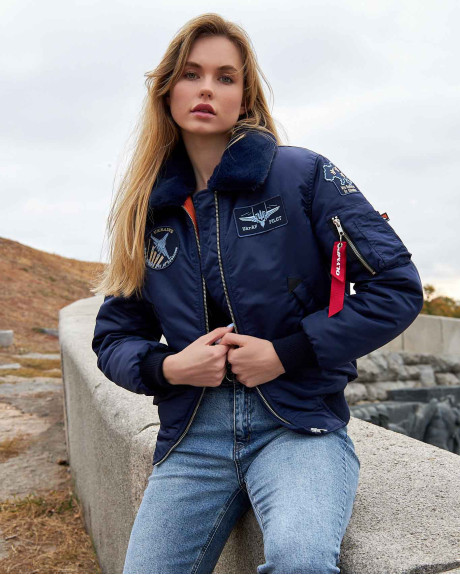 Бомбер B-15 синій жіночий з нашивками 