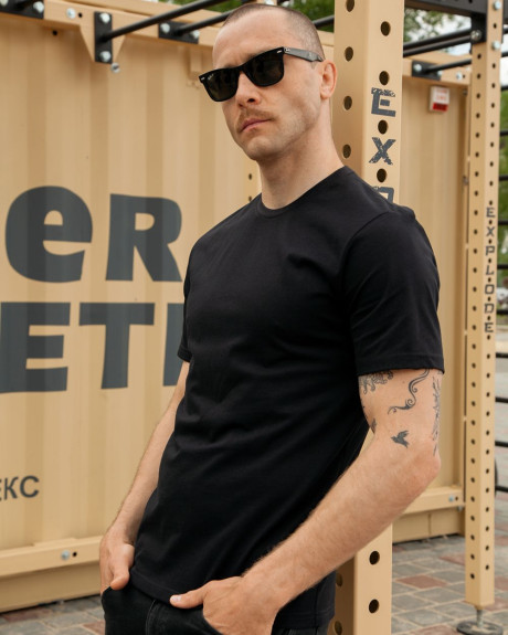 Футболка базова чорна, Cotton