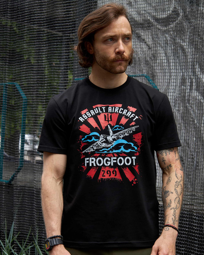 Футболка чорна з принтом 299 БрТА