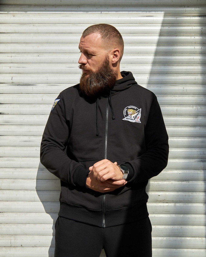 Худі на блискавці чорний з нашивками 40 БрТА