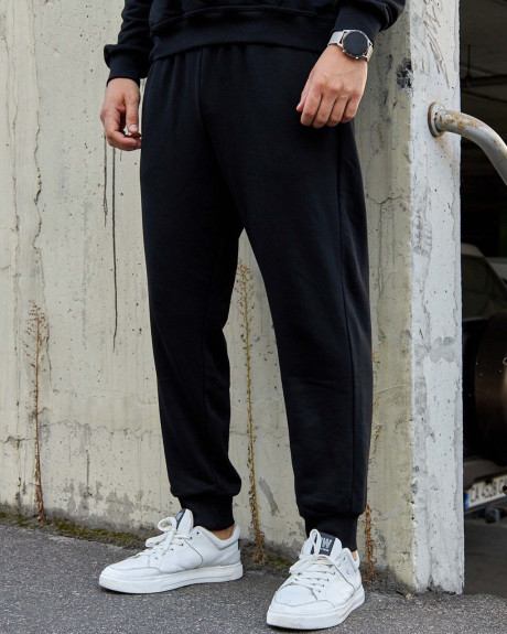 Спортивні штани джогери чорні