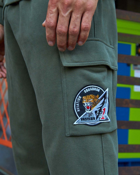 Спортивні штани карго хакі з нашивками 40 БрТА