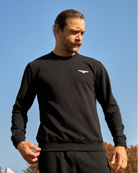 Світшот чорний базовий