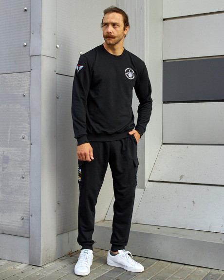 Світшот чорний з нашивками 7 БрТА