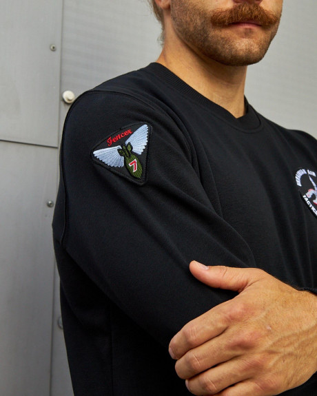 Світшот чорний з нашивками 7 БрТА