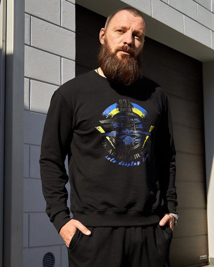 Світшот чорний з принтом 831 БрТА